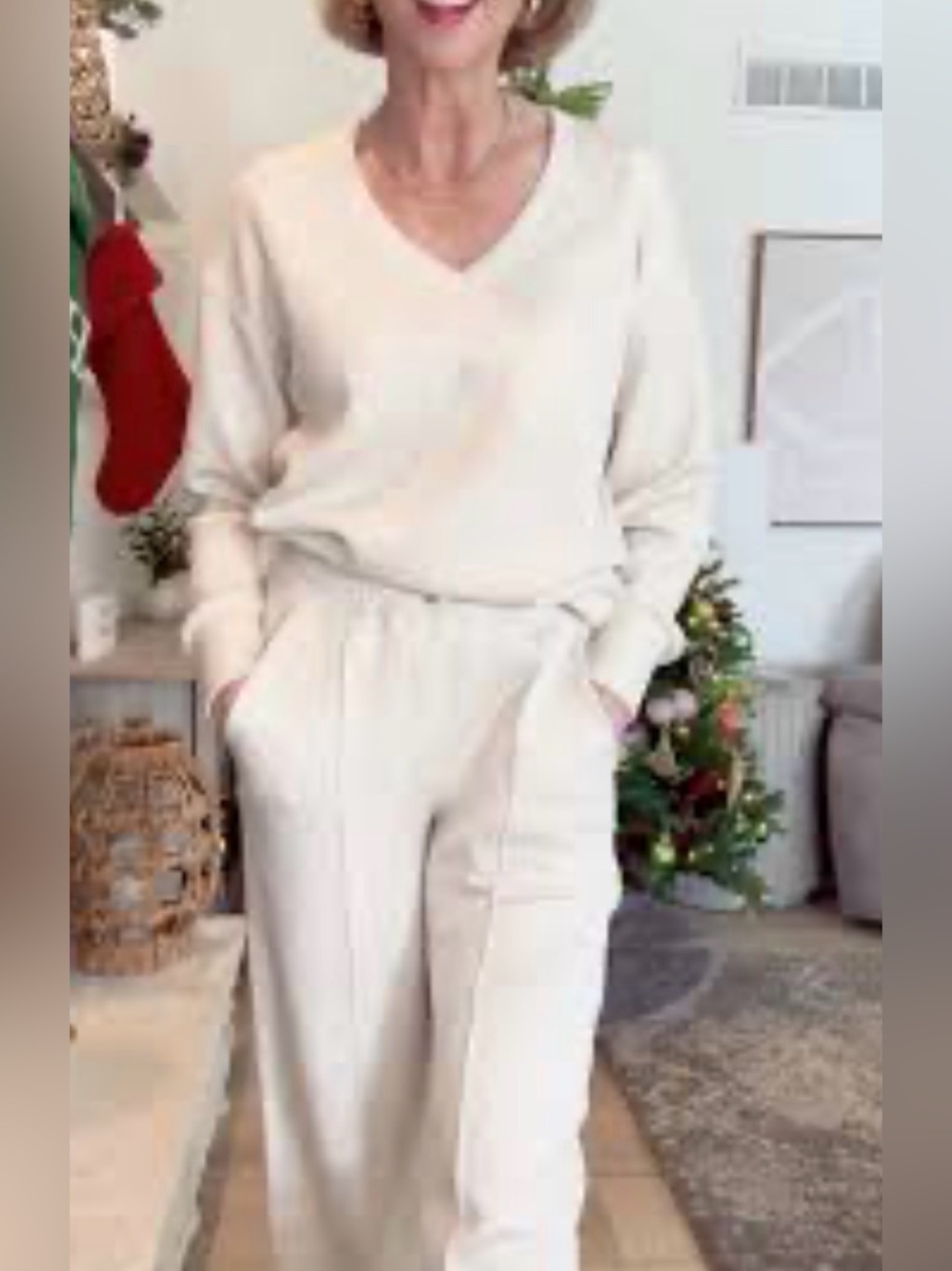 SPANX SET Air Essentials V-Neck Tunic and Joggers in Oatmeal Heather